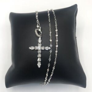 925 Sterling Silver Zirconia Small Cross Pendant Necklace Size 18”
